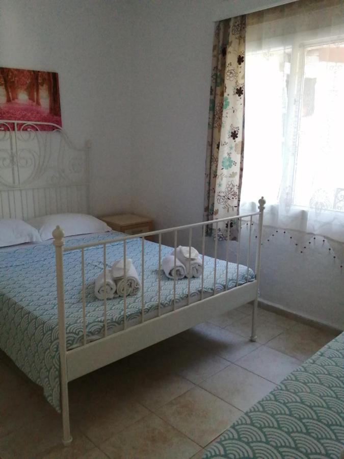Defne Ev Hotel Измир Екстериор снимка